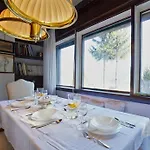 Virginia Villa *