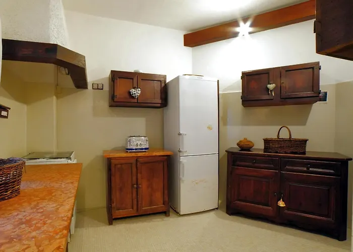 Virginia Villa *