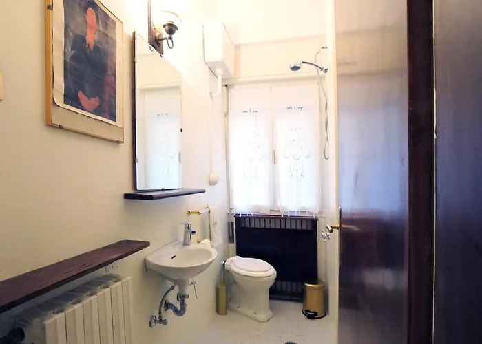 Virginia Villa *